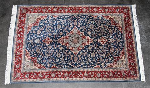 Orientteppich. IRAN, 20. Jh.269x183