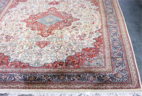 Orientteppich. SHAH AKBAR/INDIEN, 20. Jh., 340x255