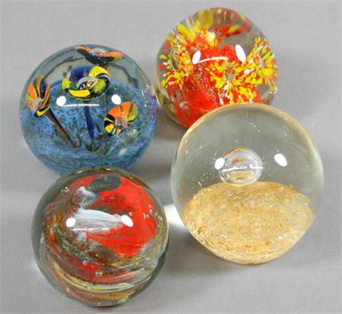 4 Paperweights
