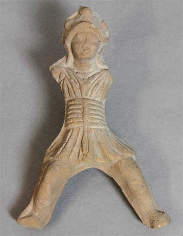 Terrakotta-Fragment eines Soldaten, HELLENISTISCH