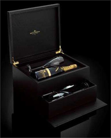Champagner MOET&CHANDON Grand Vintage 2002 Flûte Pack, 0,75L bestehend aus: