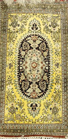Orientteppich. GHOM/IRAN, 20. Jh., 82x57
