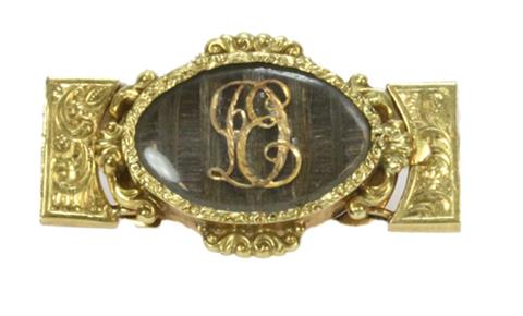 Aufw. gearbeitete Schließe für Armband, um 1880. GG 14K,