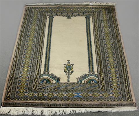 Orientteppich. BUCHARA/PAKISTAN, 20. Jh., 143x94