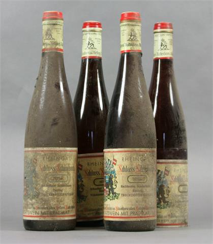 4 Flaschen Erzeugerabfüllung der Gräflich vonSchönborn'schen Kellerei Hattenheim, Riesling Trockenbeerenauslese, 1971er (2 x)