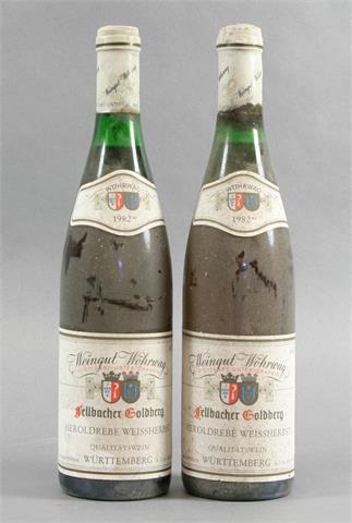 2 Weinflaschen Weingut Wöhrung Fellbacher Goldberg Heroldrebe Weissherbst 1982er.