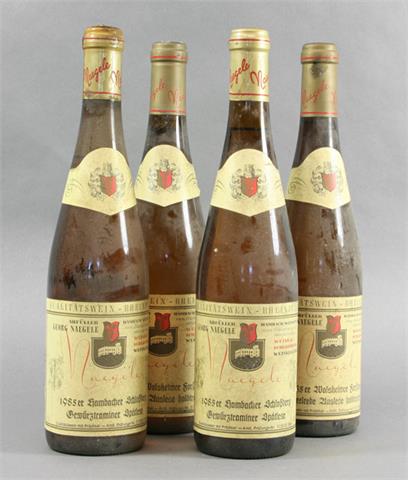 4 Flaschen Naegele 1985er Walsheimer Forstweg Huxelrebe Auslese halbtrocken.