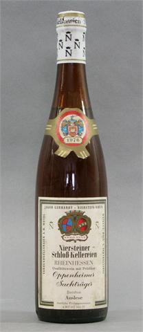 1 Flasche Jakob Gerhardt Niersteiner Schloß-Kellereien 1976.