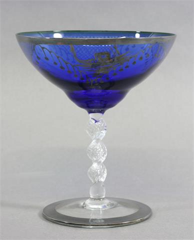 Sektschale, Transparentglas mit blauem Überfang und silberfarbenem Dekor, wohl 2. H. 20. Jh.