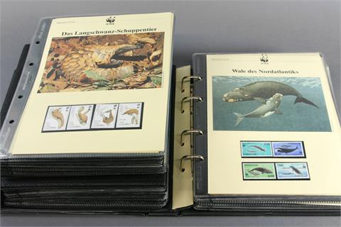 Brfm. WWF - Thematische Sammlung, zwei Alben, dazu einige Blätter lose, tolle Beschreibungen.