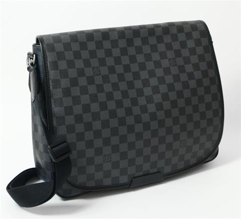 LOUIS VUITTON edle Messenger Bag, Modell "RENZO DAMIER GRAPHITE".