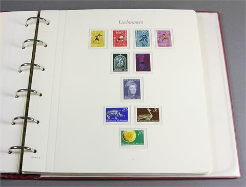 Brfm. Ft. Liechtenstein - Sammlung aus 1972/82, pstfr., Vordruckalbum