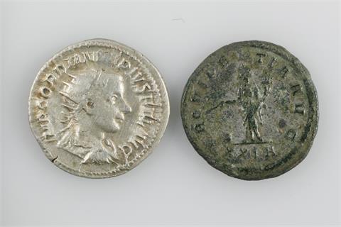 Antike Römische Soldatenkaiser - 2 Antoniane, Gordian III und Tacitus.