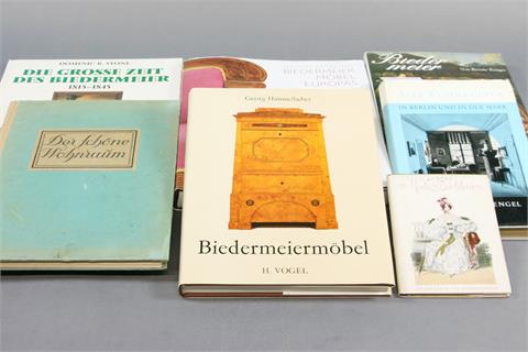 Konvolut 7 Bücher, überwiegend zum Thema 'Biedermeier':