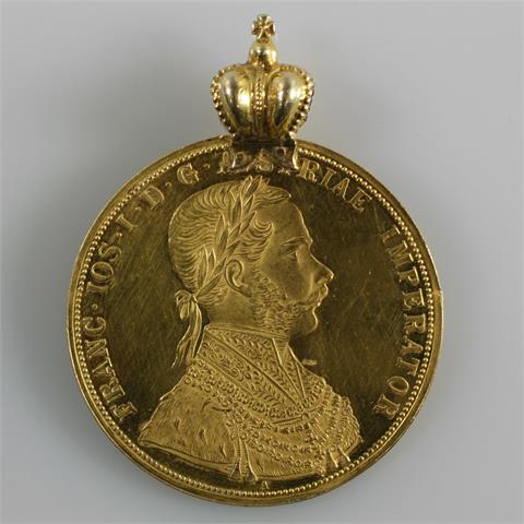 Österreich - 4 Dukat Franz Joseph I 1867, oben mit Königsdiadem eingefasst (wohl 14 Karat),