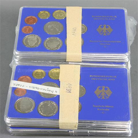 3 Kursmünzensätze je 4 x 1980/1984, 3 x 1983,