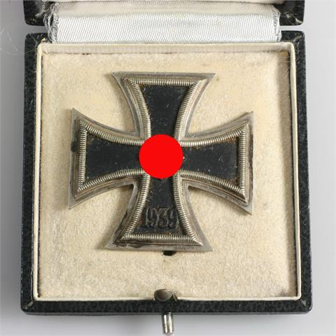 Eisernes Kreuz 1939 I. Klasse, flache Ausführung, Eisenkern geschwärzt,