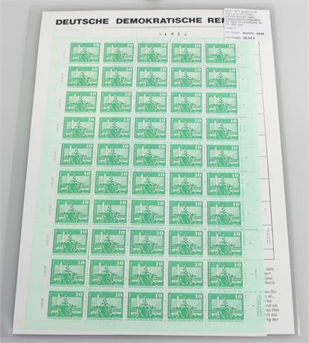 Brfm. DDR - 1973, Bogen zu 50 Stück a 10 (Pf) Aufbau, DRUCKFEHLER!
