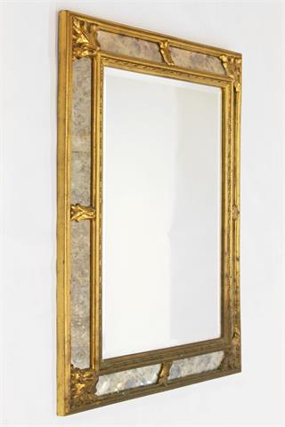 Wandspiegel, goldfarbener Rahmen, 20./21. Jh.