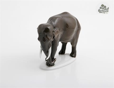 ROSENTHAL stehender Elefant, Marke um 1930, Entwurf Theodor Kärner.