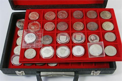 Münzkoffer - Münzen und Medaillen, einiges Silber,