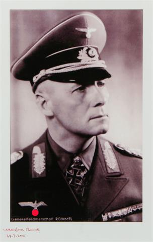 ERWIN ROMMEL - Gerahmtes Foto des Generalfeldmarschalls hinter Glas gerahmt