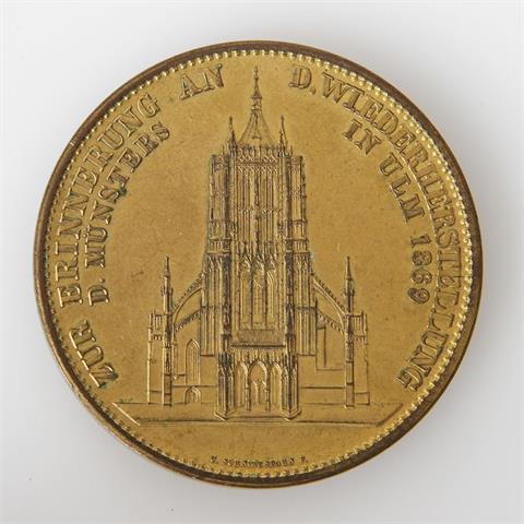 Ulm / Medaille - "C. Schnitzspahn f." 1923, "Auf die Vollendung des Hauptturmes des Ulmer Münsters 1890", beiderseits