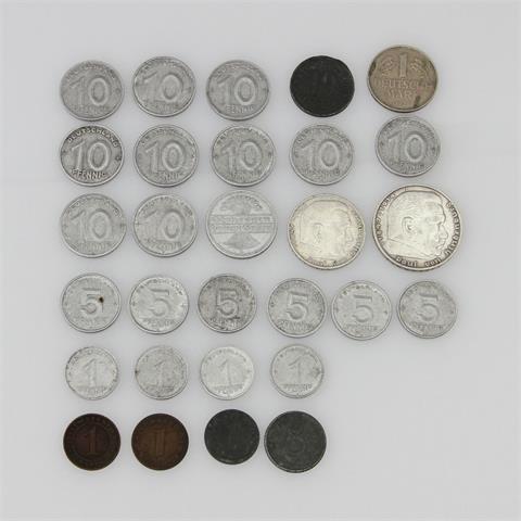 3. Reich / DDR - Kleines Beutelchen mit Kursmünzen, etwas Silber,