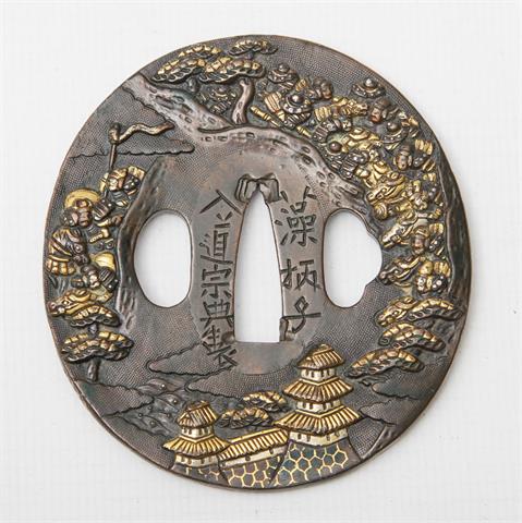 Feines Tsuba aus Eisen. JAPAN, späte Edo-Periode