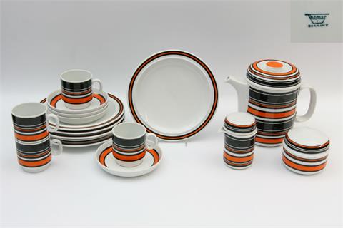 THOMAS, Kaffeeservice für 4 Personen, glasiertes Porzellan, 1970er Jahre.