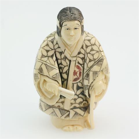 Netsuke einer gelehrten Frau. JAPAN, 1900-1950