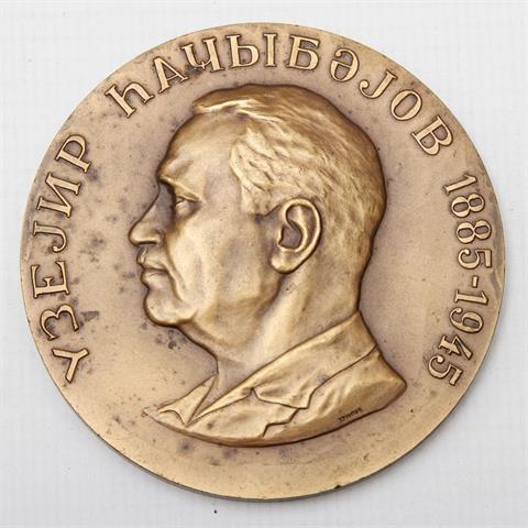 Medaille - Russland: '1885-1945', Abbildung wohl eines russischen Husaren,
