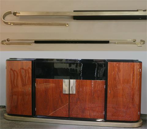 Sideboard, ART DECO, wohl Belgien 1930er Jahre, Yacaranda-Holz partiell schwarz lackiert mit vernickelter Metallmontur.
