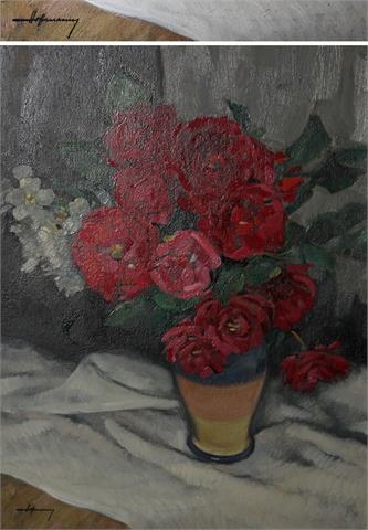 HOFFMANN, GEORG (1891-1975): Rosenstrauß in einer Keramikvase.