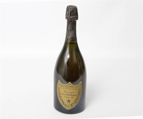 1 Flasche MOET et CHANDON Champagne Vintage 1982.