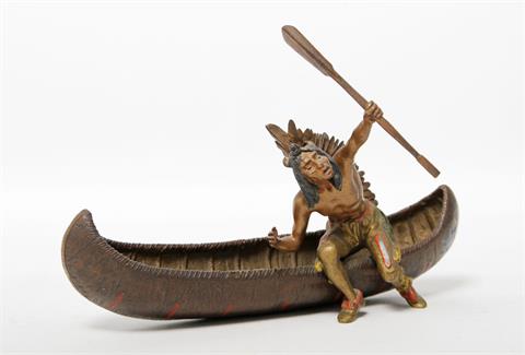 Bronze eines Indianers mit Kanu. 20. Jh.