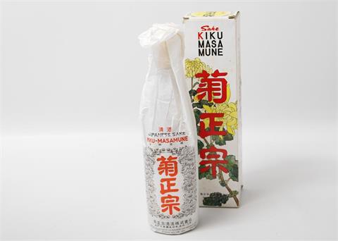 1 Flasche Sake Kiku-Masamune,