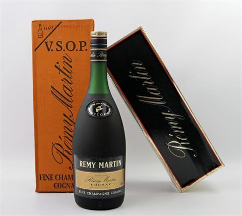 2 Flaschen "Remy Martin" Fine Champagne Cognac V.S.O.P.,