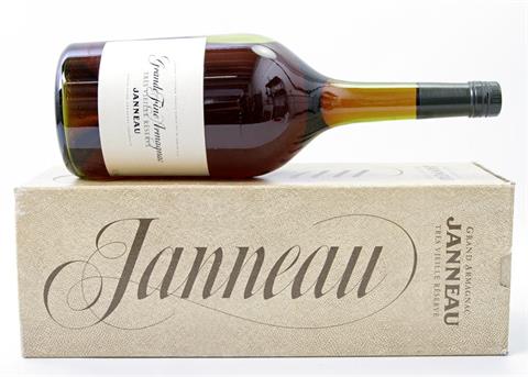 1 Flasche "Janneau"  Armagnac , Très Vieille Réserve,