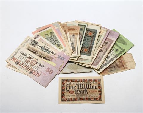 Bündel Banknoten, ca. 64 Stück in unterschiedlichen Erhaltungen,