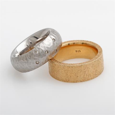 Set: 2 Ringe (1x Silber 925, 1x Silber 925/vergoldet), beide Oberflächen bearbeitet (gehämmert), ein Ring bes. mit kl.