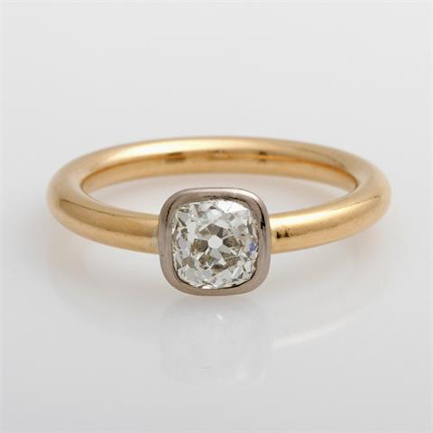Solitär-Ring mit einem Altschliff-Diamant ca. 1,0 ct., W/P., GG/WG 18K.