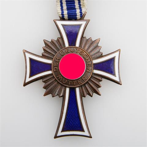 III. Reich - Ehrenkreuz der Deutschen Mutter am Band,