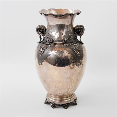 Dekorative Vase im Barockstil, Silber (800), wohl um 1900.
