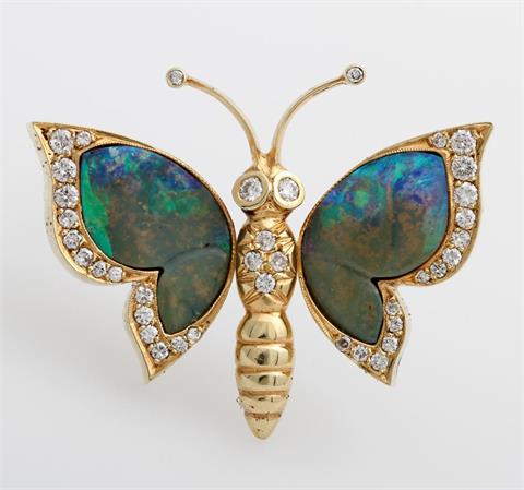 Brosche "Schmetterling" mit eingearb. Opale, Brillantbesatz.