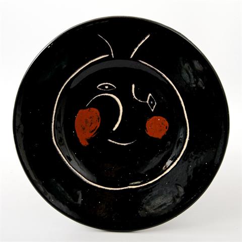 PICASSO, PABLO (NACH; 1881-1973)/MADOURA, VALLAURIS: Keramikteller "Visage Noir".