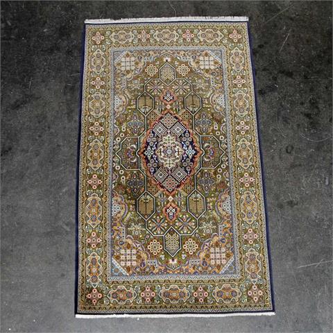 Orientteppich. GHOM/IRAN, 20. Jh., 282x161