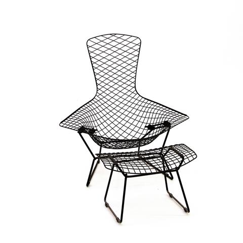 Bird Chair mit Fußhocker, Designer Harry Bertoia, Entwurf 1952, ungemarkt, nach Auskunft des Einlieferers in den 1960er Jahre