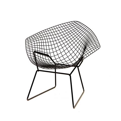 Daimond Chair, Designer Harry Bertoia, Entwurf 1952, ungemarkt, nach Auskunft des Einlieferers in den 1960er Jahre erworben.