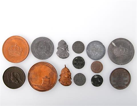 Medaillen - Schweden, Konvolut: 14 Blei-/Zinnmedaillen und -münzen,